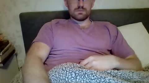 Happiestcat online show from November 7, 8:31 pm