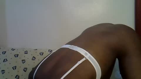 happy_kienyeji online show from December 4, 4:55 am