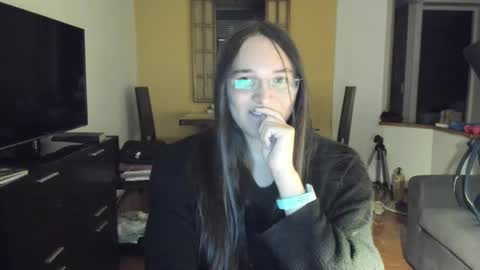 Snapshot of happy_pervert chatting on January 26, 12:26 am happy_pervert online show from January 26, 12:26 am