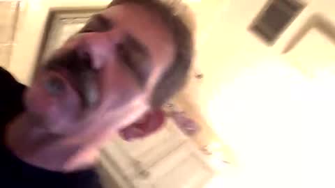 Jhonassmann12 online show from March 1, 9:50 pm