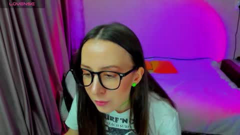 Stephanie online show from February 18, 7:54 pm