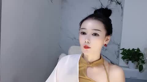 Snapshot of happysweetie168 chatting on September 17, 6:04 am Daisy online show from September 17, 6:04 am