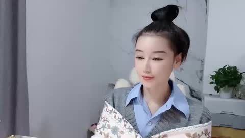 Snapshot of happysweetie168 chatting on December 16, 12:26 am Daisy online show from December 16, 12:26 am