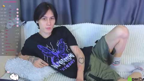 Mark online show from March 24, 7:52 pm