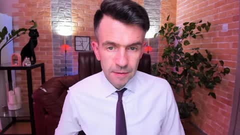 Steve online show from February 6, 2:04 pm