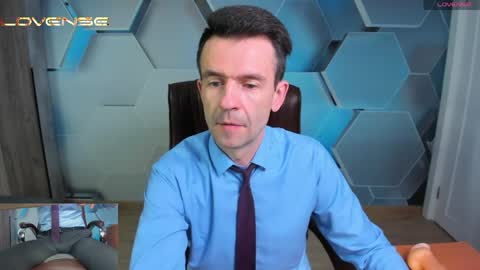 Steve online show from June 5, 3:46 am