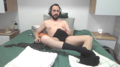 Snapshot of hard_cock_dude chatting on September 22, 11:29 pm Hard cock dude online show from September 22, 11:29 pm