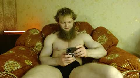 Valentino Hard online show from October 13, 9:15 pm