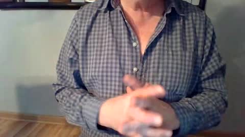 Snapshot of hardchicagoforzya chatting on March 4, 6:18 pm hardchicagoforzya online show from March 4, 6:18 pm