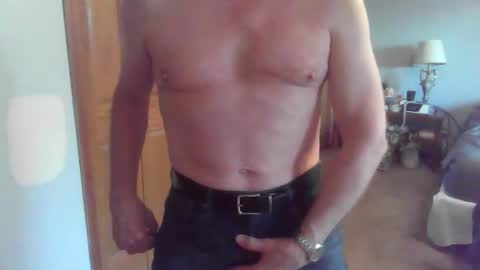 Snapshot of hardchicagoforzya chatting on November 13, 8:19 pm hardchicagoforzya online show from November 13, 8:19 pm