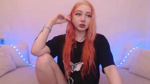 Snapshot of hardcore_x chatting on March 2, 10:59 pm Emily online show from March 2, 10:59 pm