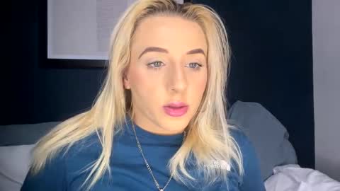 hardcoreslutxx online show from February 15, 8:43 pm