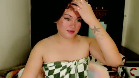 Snapshot of hardfox_xoxo chatting on February 15, 9:16 am mj online show from February 15, 9:16 am