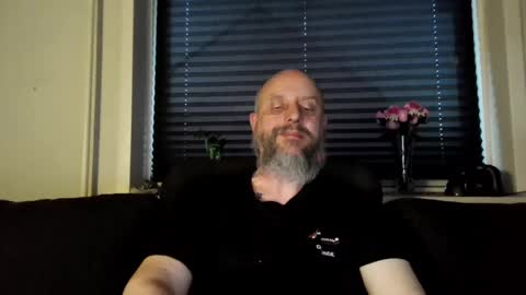 MrLazy online show from April 20, 6:31 pm