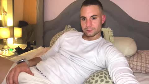 HARD AND STYLE online show from December 4, 12:31 am