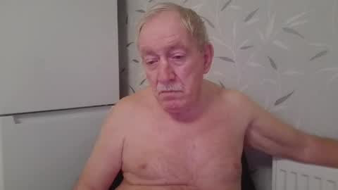 Snapshot of hardon4u123456789 chatting on November 7, 6:19 pm hardon4u123456789 online show from November 7, 6:19 pm