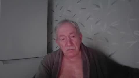 Snapshot of hardon4u123456789 chatting on November 15, 2:57 pm hardon4u123456789 online show from November 15, 2:57 pm