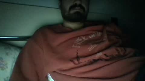 Snapshot of hardplay4114 chatting on December 1, 10:43 pm SIR HARD online show from December 1, 10:43 pm