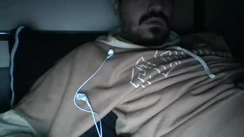 Snapshot of hardplay4114 chatting on February 15, 12:59 am SIR HARD online show from February 15, 12:59 am