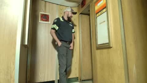 hardworkertn online show from December 3, 6:28 pm