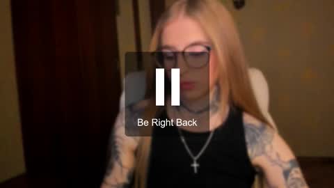 Snapshot of harley_kimm chatting on December 20, 5:36 am Julia online show from December 20, 5:36 am