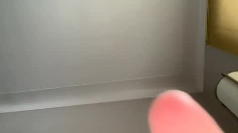 Snapshot of harleycpl chatting on November 30, 2:43 pm Harley99 online show from November 30, 2:43 pm