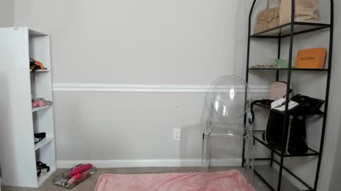 Snapshot of harmonie_marquise chatting on September 26, 2:10 pm Harmonie Marquise online show from September 26, 2:10 pm