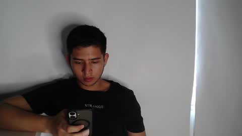 Snapshot of harold_18_ chatting on December 16, 6:46 pm harold_18_ online show from December 16, 6:46 pm