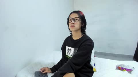 Snapshot of harold_sm chatting on December 4, 12:53 am harold sm online show from December 4, 12:53 am