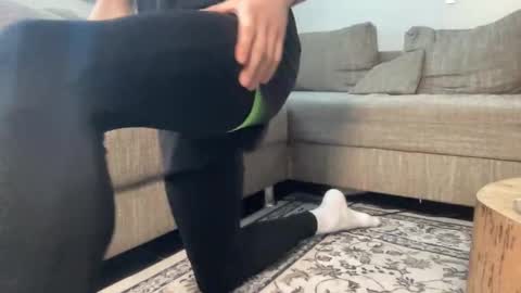 Snapshot of harriebllz chatting on November 26, 2:07 pm Harrie Bllz online show from November 26, 2:07 pm