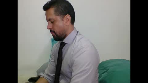  Harry    online show from February 18, 4:03 pm