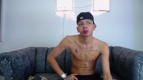 Harry online show from February 6, 4:42 am