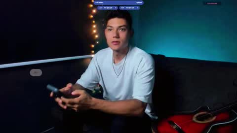 Snapshot of harrydavidsonx chatting on November 21, 10:03 am ... online show from November 21, 10:03 am