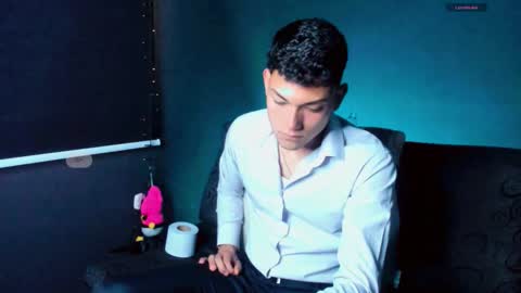 Snapshot of harrydavidsonx chatting on November 30, 3:27 pm ... online show from November 30, 3:27 pm