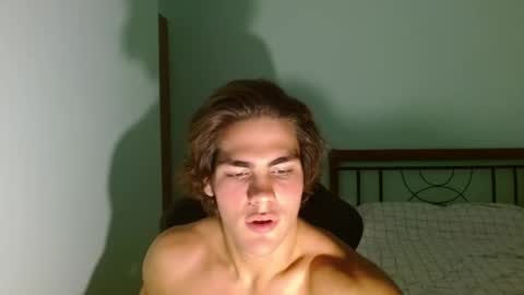 Snapshot of harryking1 chatting on September 22, 8:55 pm harryking1 online show from September 22, 8:55 pm