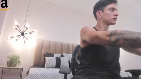 Harry Jones online show from December 1, 5:35 pm