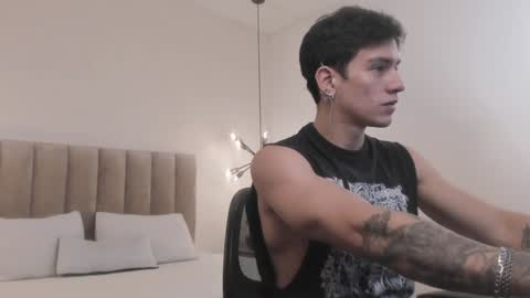 Harry Jones online show from January 24, 5:42 pm