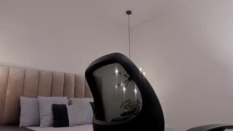 Harry Jones online show from February 9, 5:43 pm