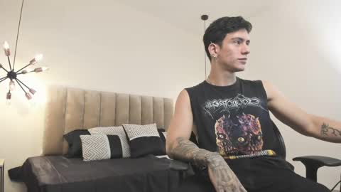 Harry Jones online show from March 5, 5:50 pm