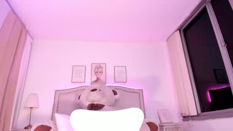 Snapshot of haru__kii chatting on October 26, 3:34 am haru online show from October 26, 3:34 am