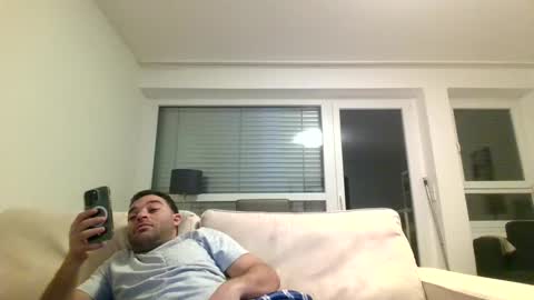 Snapshot of hash420 chatting on January 16, 11:48 pm hash420 online show from January 16, 11:48 pm