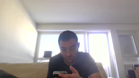 Snapshot of hash420 chatting on January 19, 10:06 am hash420 online show from January 19, 10:06 am