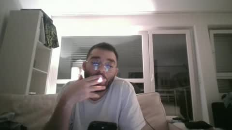 Snapshot of hash420 chatting on February 16, 10:43 pm hash420 online show from February 16, 10:43 pm