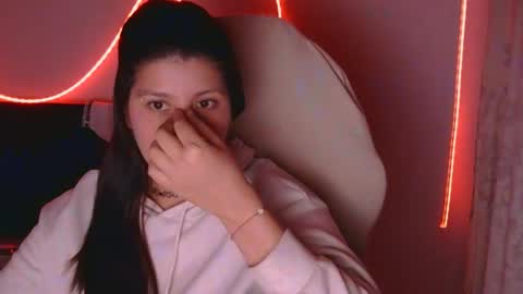 lady online show from February 7, 5:11 am