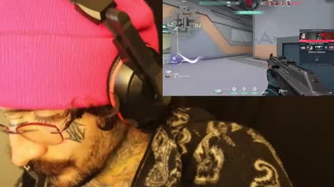 More content   2   online show from February 2, 3:21 am