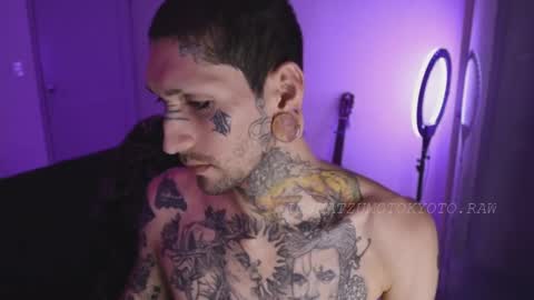 More content   2   online show from October 5, 3:05 am