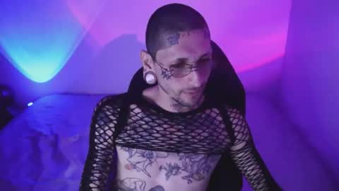 Snapshot of hatsumotokyoto chatting on November 14, 10:51 pm More content 2 online show from November 14, 10:51 pm