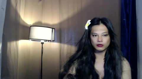 LALA A online show from October 14, 1:17 am