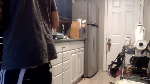 Snapshot of havingfun103 chatting on February 8, 6:33 pm havingfun103 online show from February 8, 6:33 pm