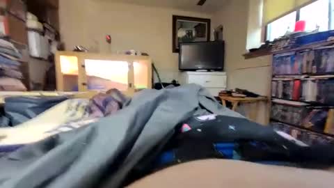 Snapshot of hawkfan1888 chatting on October 3, 2:25 pm hawkfan1888 online show from October 3, 2:25 pm